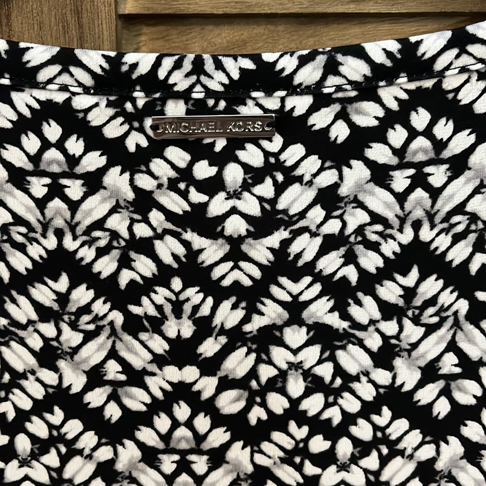 Michael Kors long sleeve dress size XS - Picture 4 of 5